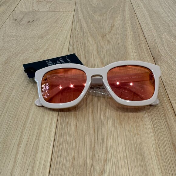 Sunday Somewhere Pink Square Sunglasses Rose Women's NEW - Picture 5 of 9